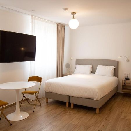 Les Rebelles Hotel Paris Eksteriør billede