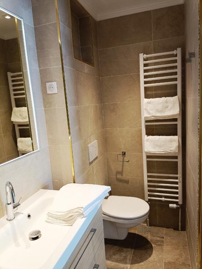 Les Rebelles Hotel Paris Eksteriør billede